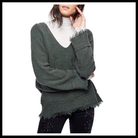 FREE PEOPLE V-NECK PULLOVER TUNIC SWEATER - Picture 2 of 7